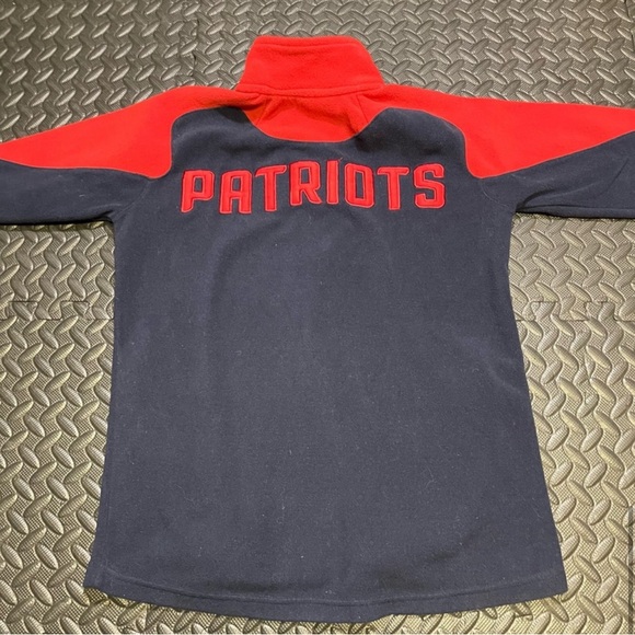 NFL Patriots Football Fleece Sweatshirt 1/4 Zipper Red Navy Size Medium 10/12 - Picture 8 of 9